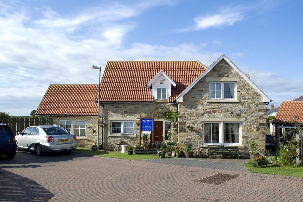 Regal House Bed and Breakfast Seahouses Eksteriør billede