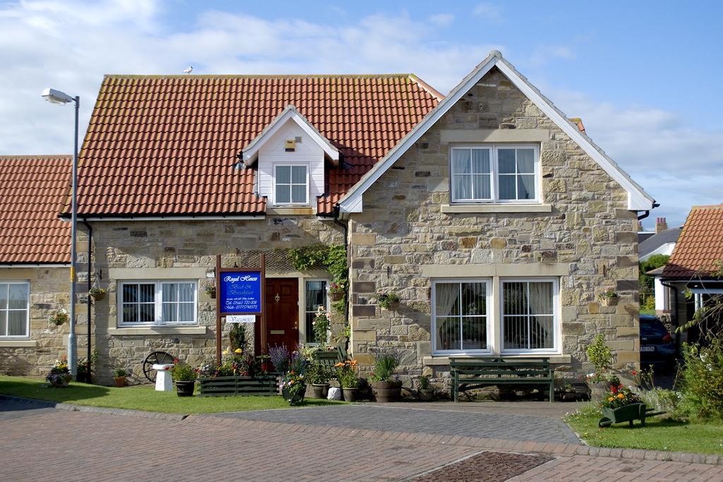 Regal House Bed and Breakfast Seahouses Eksteriør billede